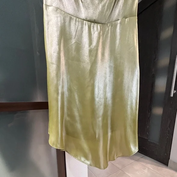 Urban Outfitters "Mallory" Slip Dress - Metallic Lime Size S - Picture 9 of 12